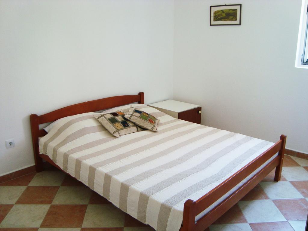 Apartments Rolovina Tivat Pokoj fotografie