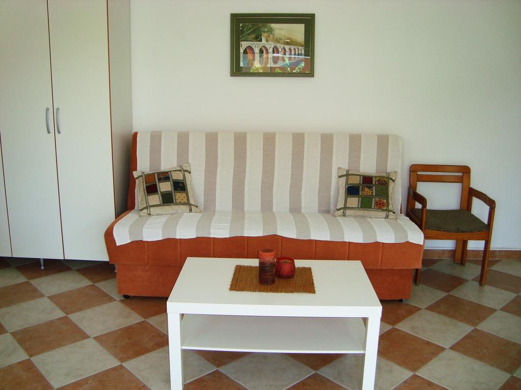 Apartments Rolovina Tivat Pokoj fotografie